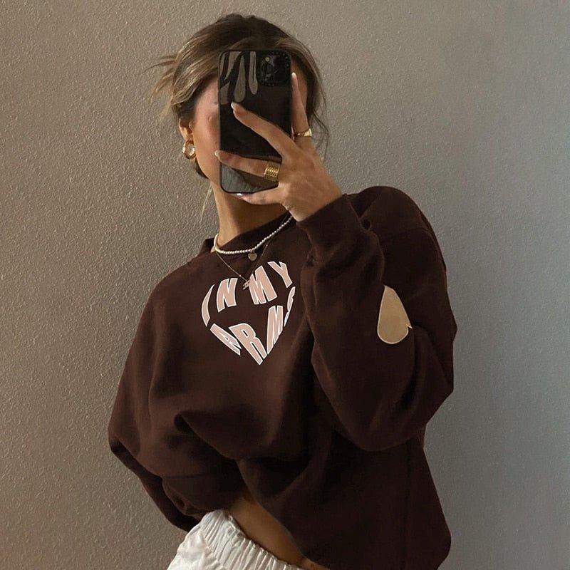 'IN MY ARMS' Casual sweatshirt