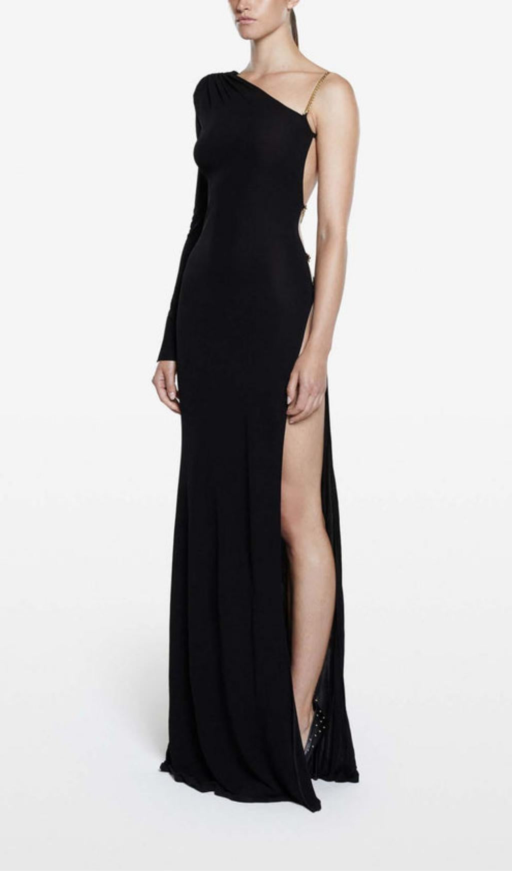 ONE SHOUDLER BACKLESS MAXI DRESS IN BLACK
