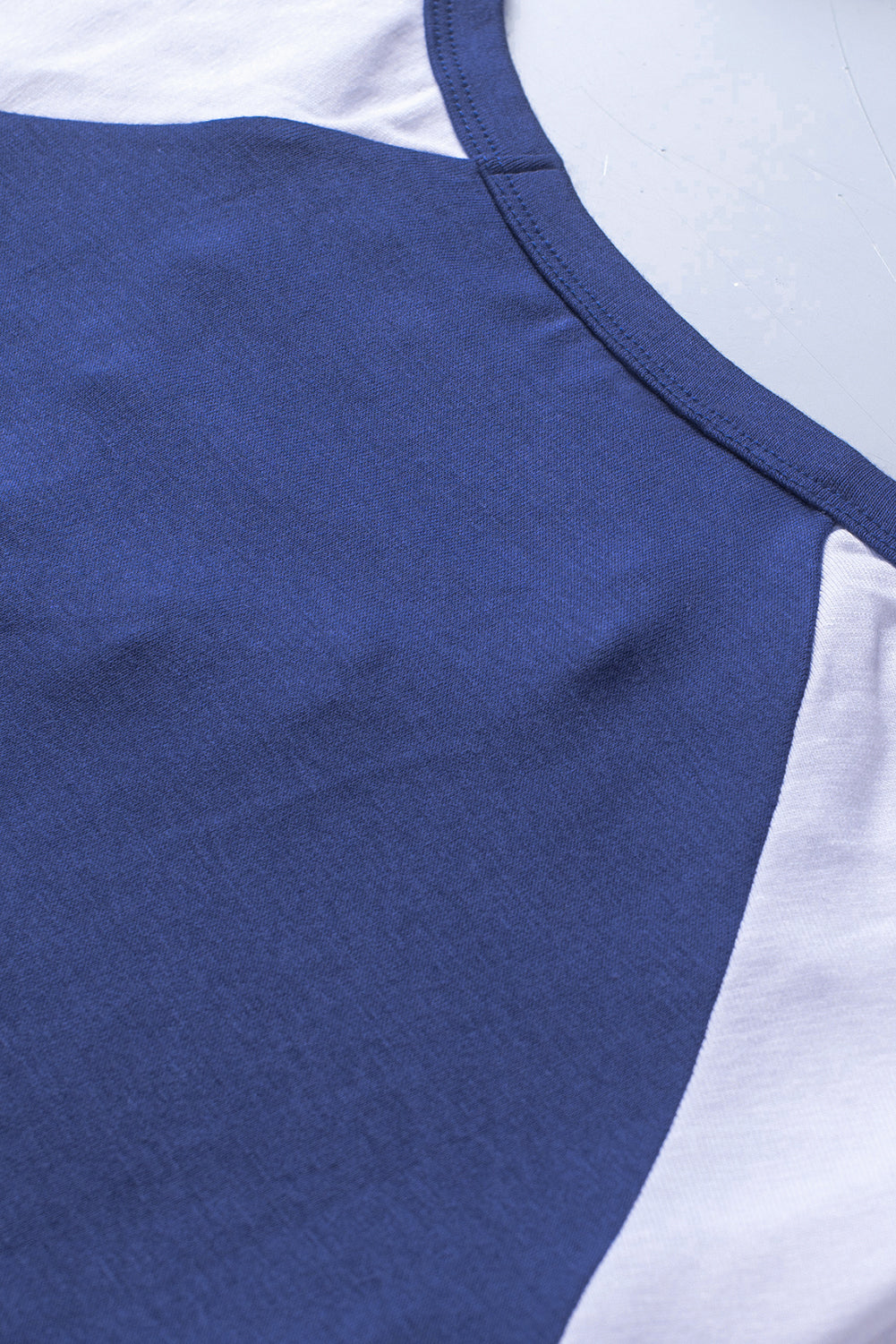 Blue Plus Size Colorblock Crisscross Neck Long Raglan Sleeve Top