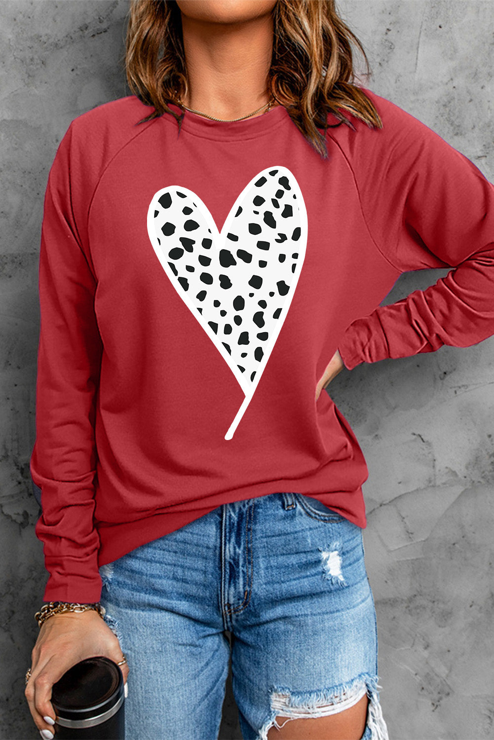 Red Cheath Heart Graphic Pullover Sweatshirt